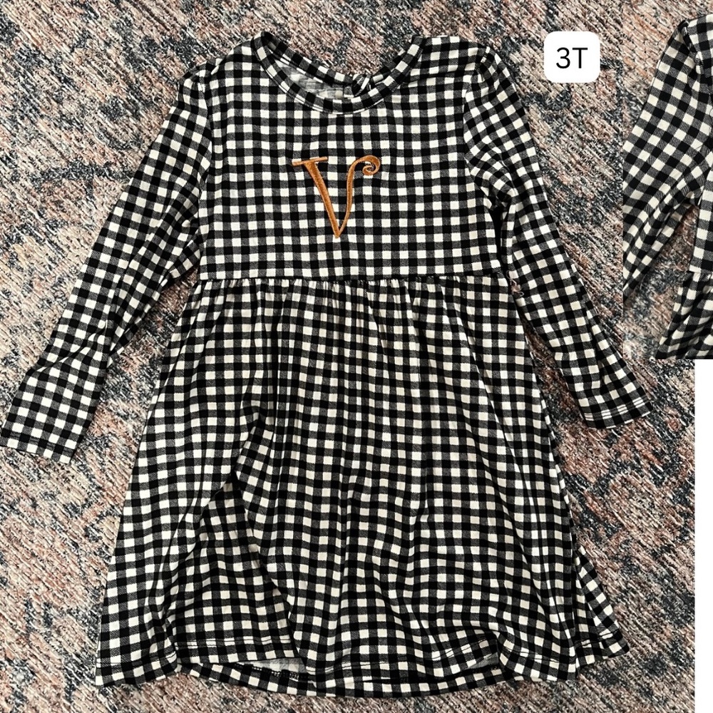 NWOT V Dress